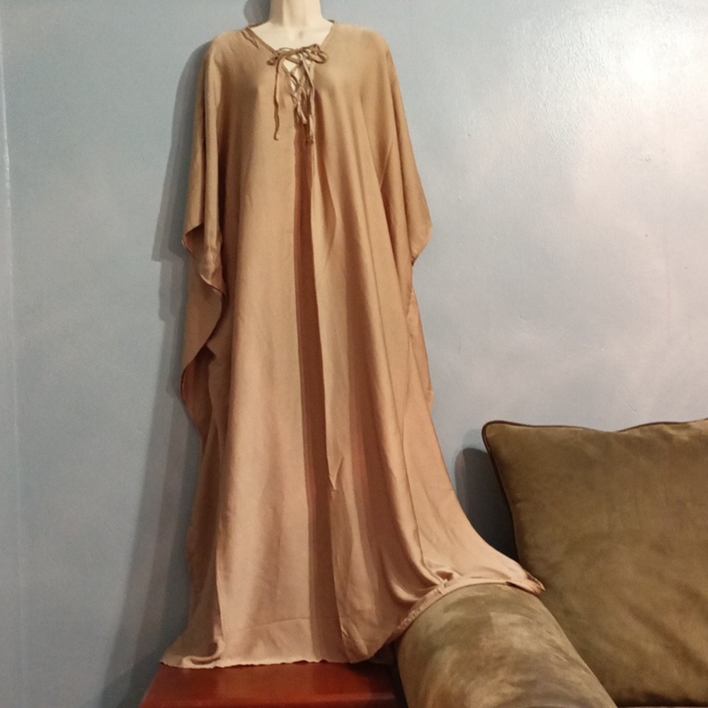 Champagne women's batwing maxi dress lace up front size 2x - Picture 5 of 17